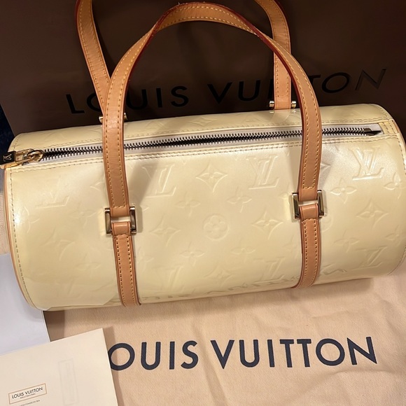 Pre loved barrel pearl white with COA - Picture 3 of 11